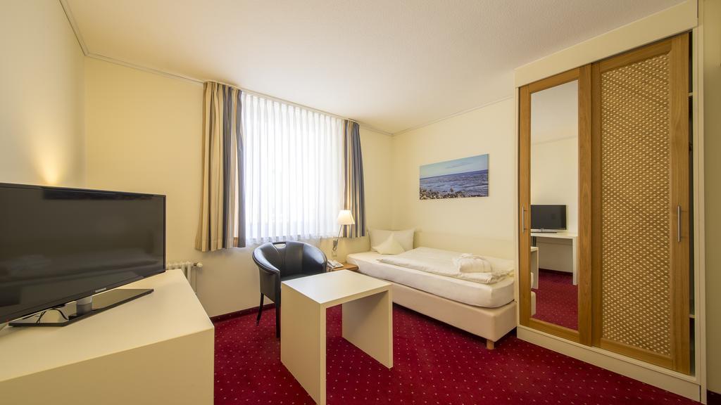 Michels Strandhotel Germania Norderney Exterior photo